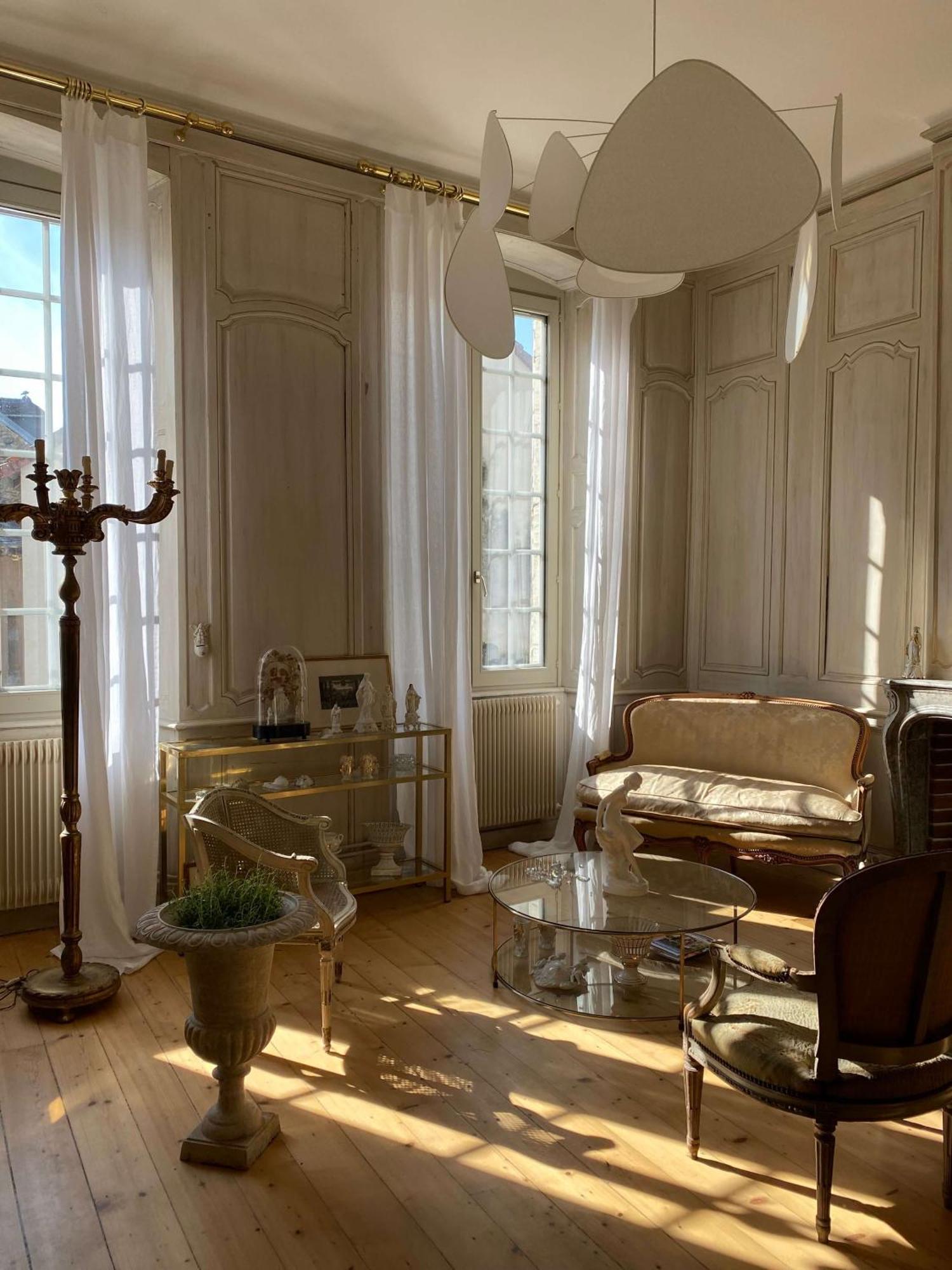 L'Appartement By Merveilles De Marie Lons-le-Saunier Exterior photo